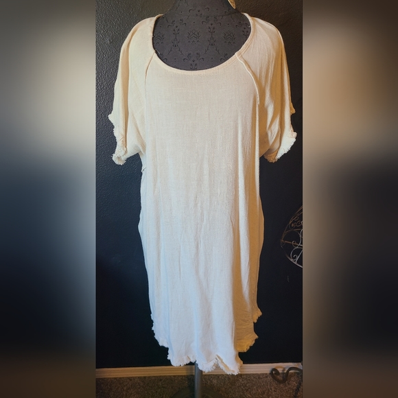 Umgee Linen Fringe Hem Dress with pockets - Picture 2 of 5